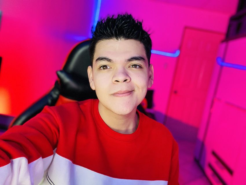 La fórmula de Komanche: Cómo las transmisiones de casinos impulsaron el éxito de Squid Craft