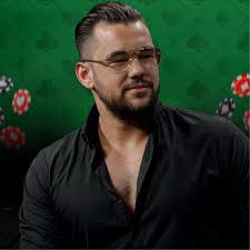 Szymon (Szymool Besser) – kim on jest? Szymon (Szymool Besser) – kim on jest?